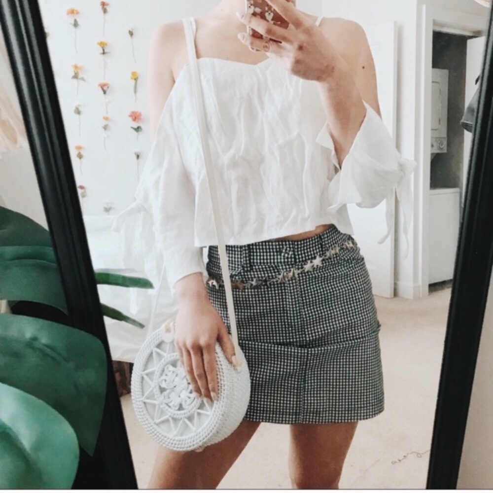 Cold Shoulder Bow Top - Picture 1 of 5